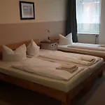 & Plagwitzer Hof Ξενοδοχείο 2*